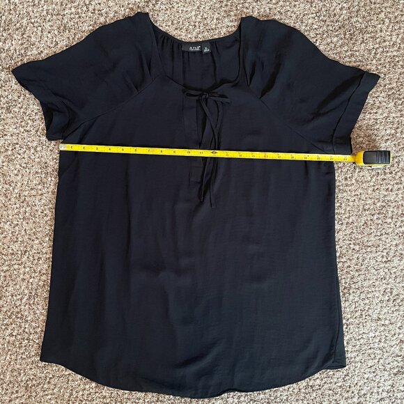 Size XL a.n.a. black short sleeved top with ties - Picture 4 of 10